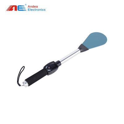 Đầu đọc RFID cầm tay với mô-đun WIFI Tần số làm việc 13,56Mhz trong quản lý sách thư viện